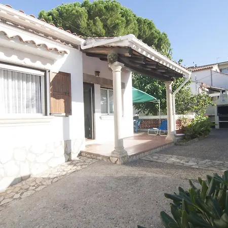 Casa Con Jardin, Barbacoa Y Aire Acondicionado En Zona Tranquila De L'escala - Hisp-7-15 Torroella De Montgri